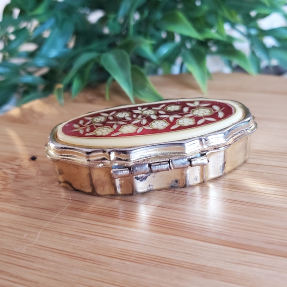 VINTAGE | Pill Box Gold & Red - Picture 3 of 7